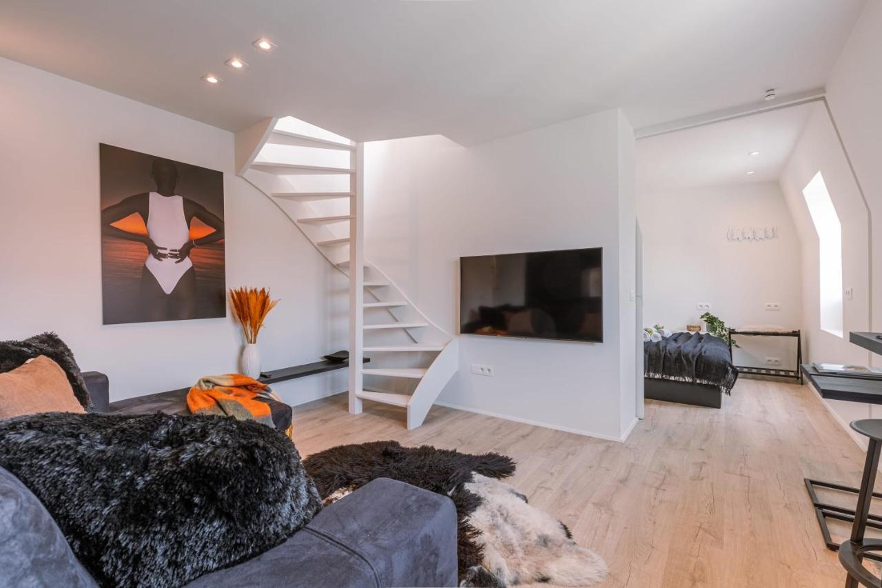 Duplex-Apartment With Terrace On Top Location In Ghent Luaran gambar